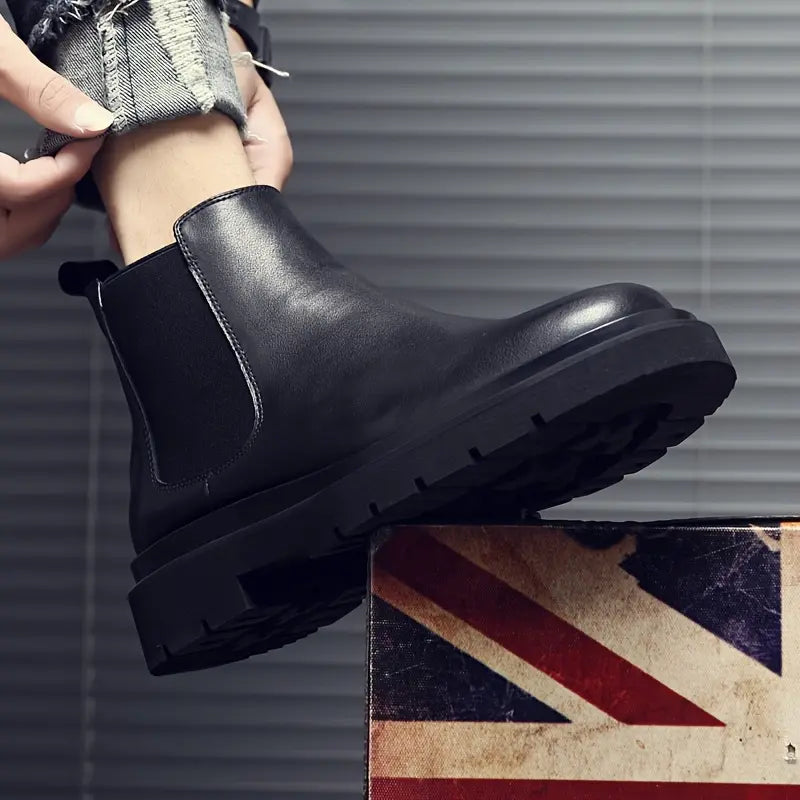 Chelsea men's boots, low-cut Derby shoes, slip-on thick-soled height-increasing boots, casual spring black short boots, Marti